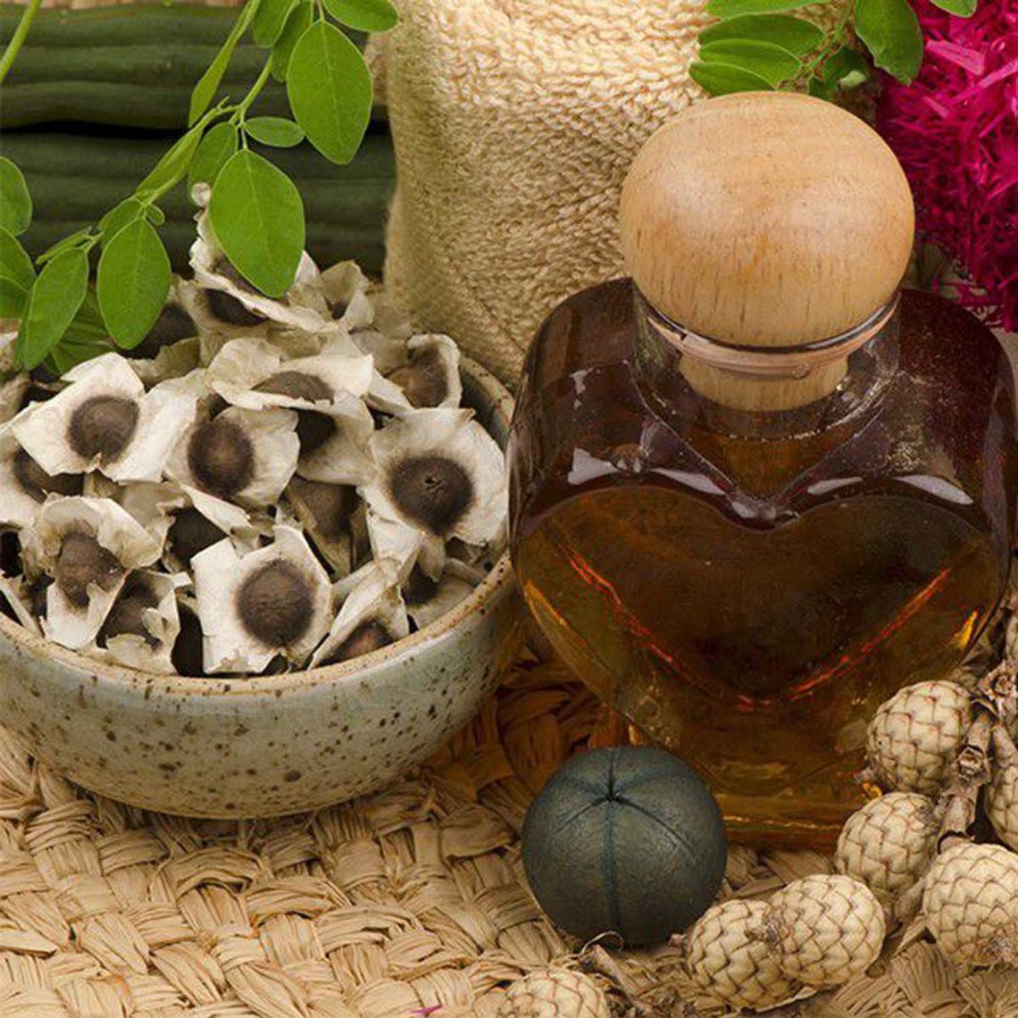 [HCM]Dầu chùm ngây (MORINGA) nguyên chất 100ml OKING