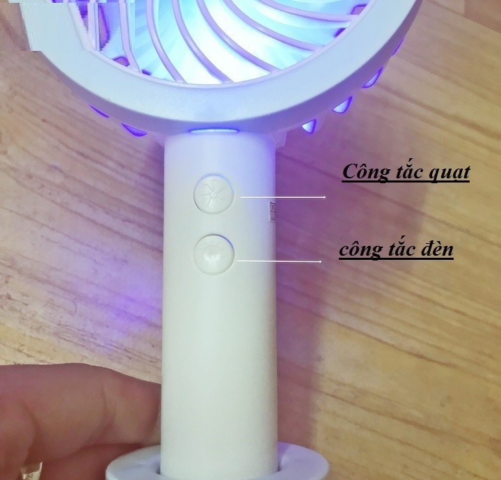[HCM]QUẠT CẦM TAY 3 CÁNH MHT660-3 CÓ LED