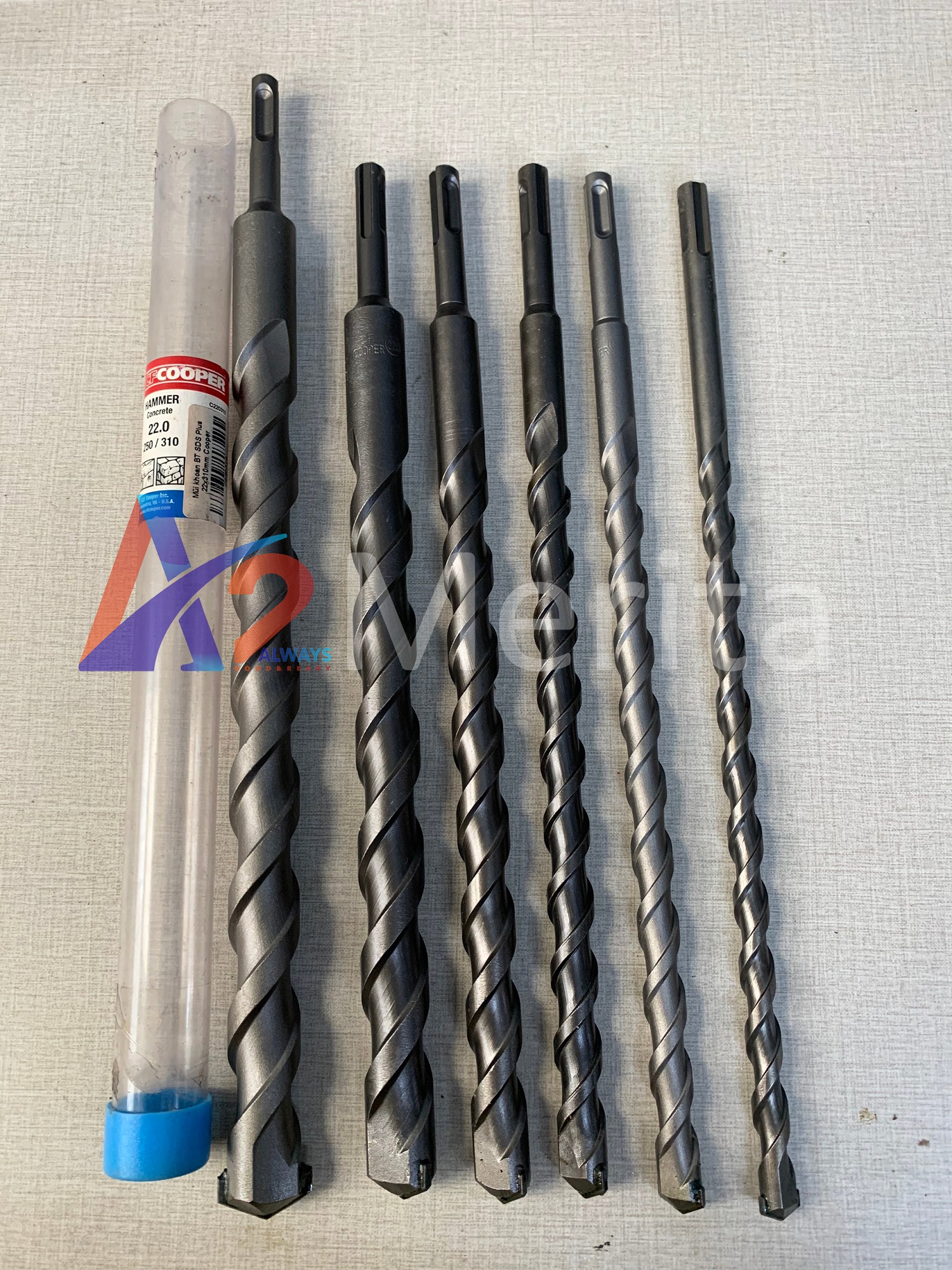 Mũi khoan bê tông xuyên tường SDS Plus dài 350mm/310mm CFCooper