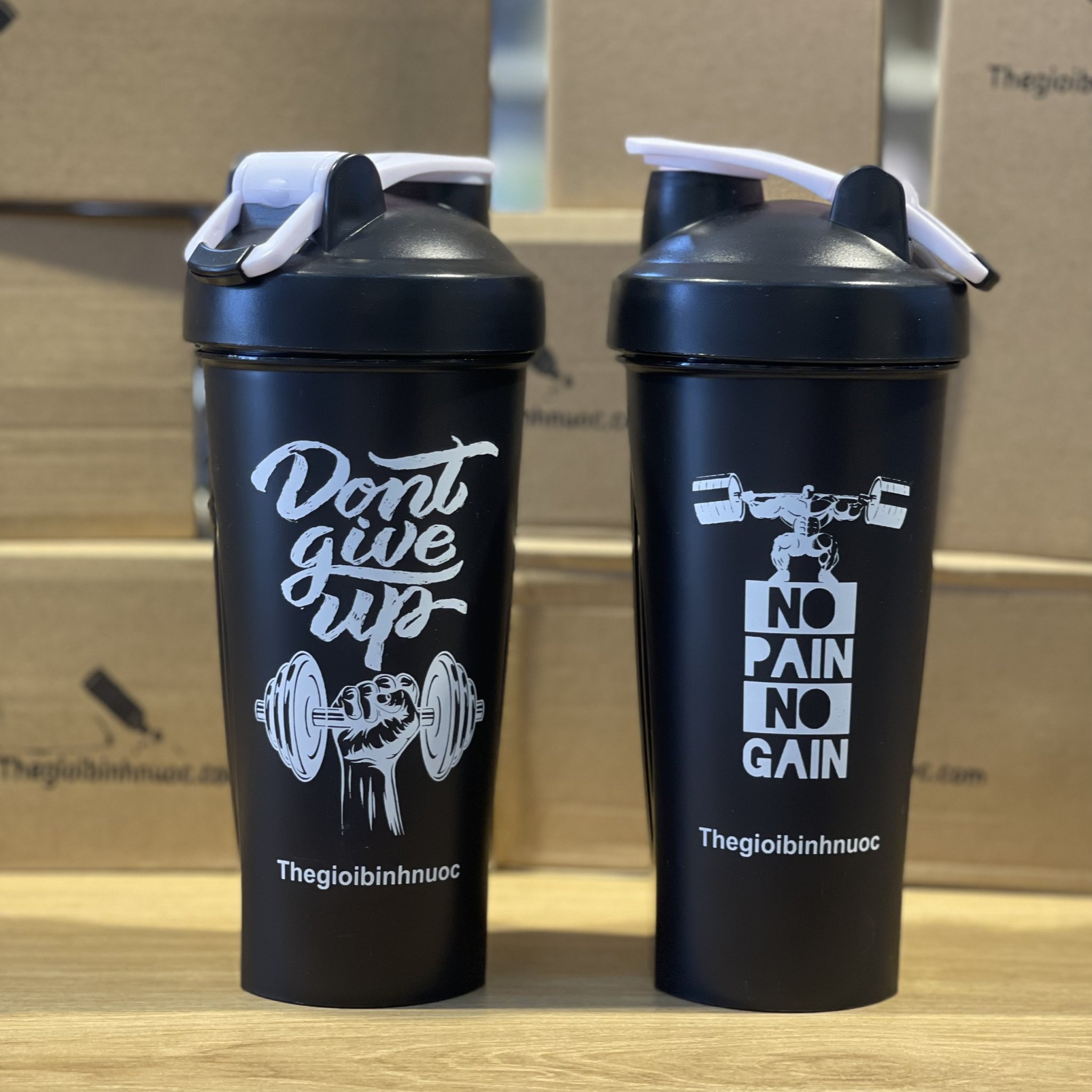 Bình Lắc Shaker Tập Gym 600ML N139