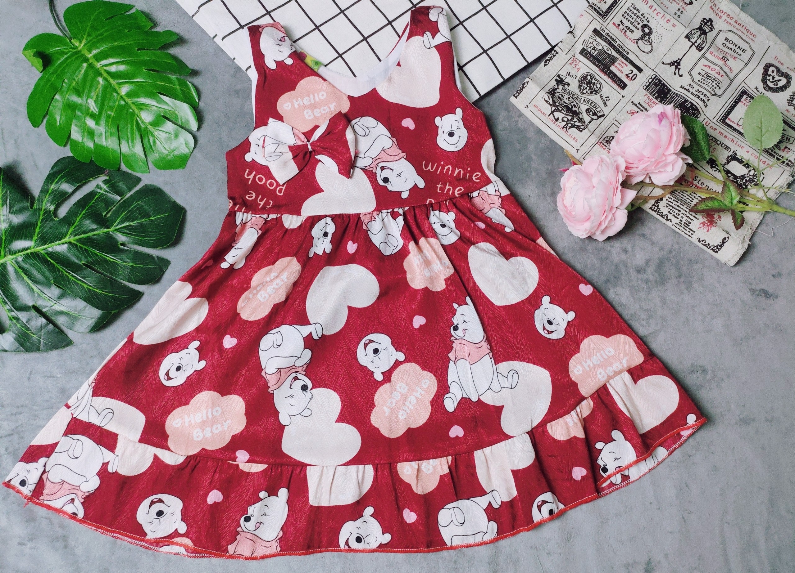 Đầm Gấm Xước Bé (8-16kg) (giao màu ngẫu nhiên)