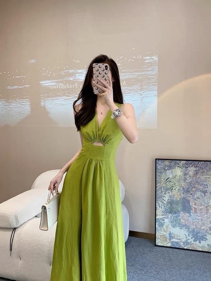 Đầm maxi dáng dài cổ V chất linen siêu mát