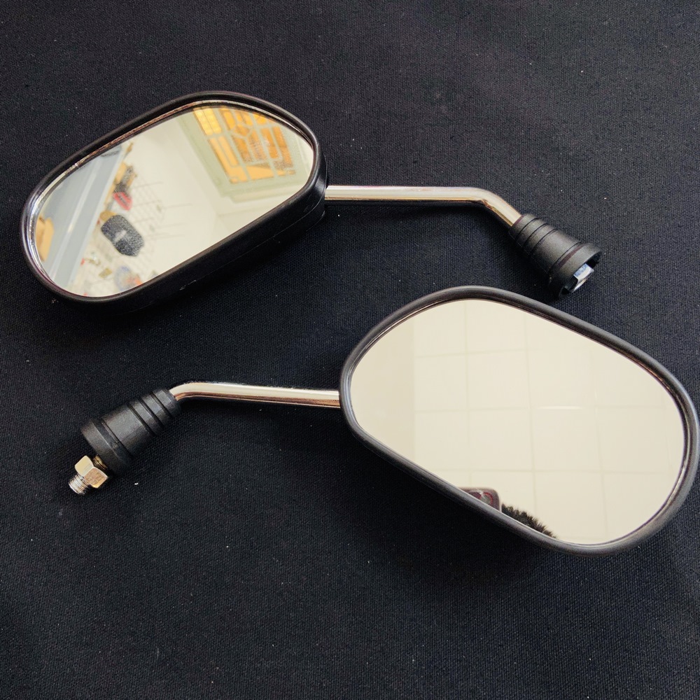 CẶP Kính chiếu hậu, CẶP gương chiếu hậu ỐC 10LY GẮN CÁC DÒNG XE YAMAHA bản rộng, gương sáng quan sát tốt gắn các dòng xe máy thông dụng hiện nay