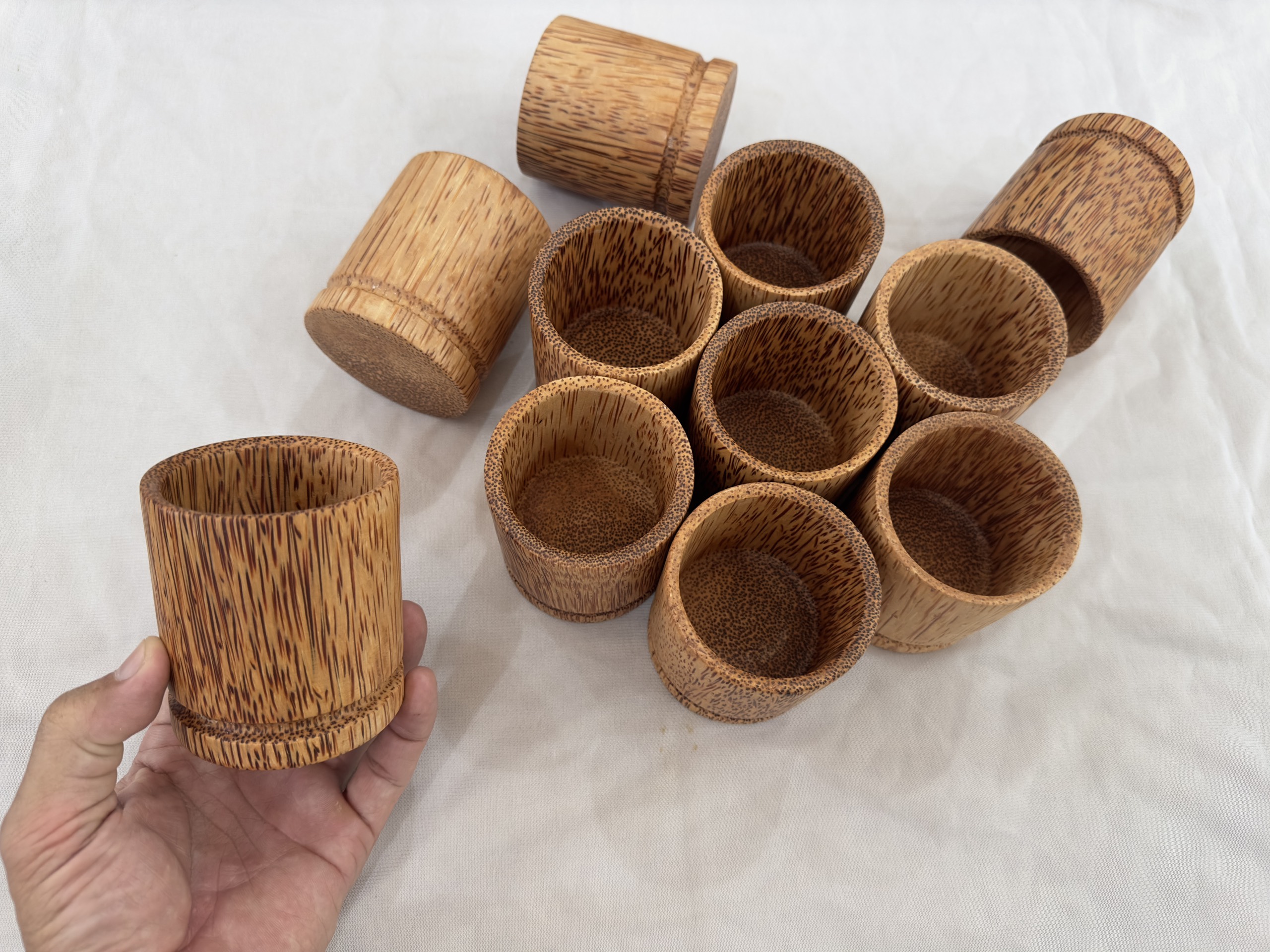 LY UỐNG TRÀ GỖ DỪA - LY UỐNG SỮA CHO BÉ