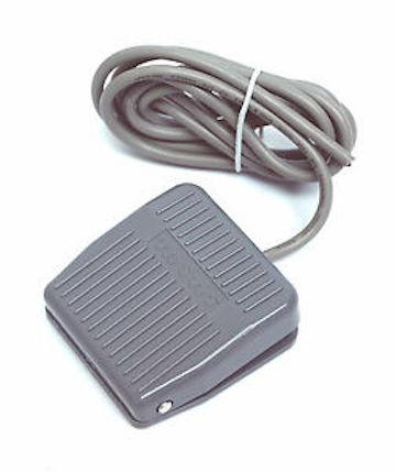 Công tắc điện bàn đạp chân TFS-201