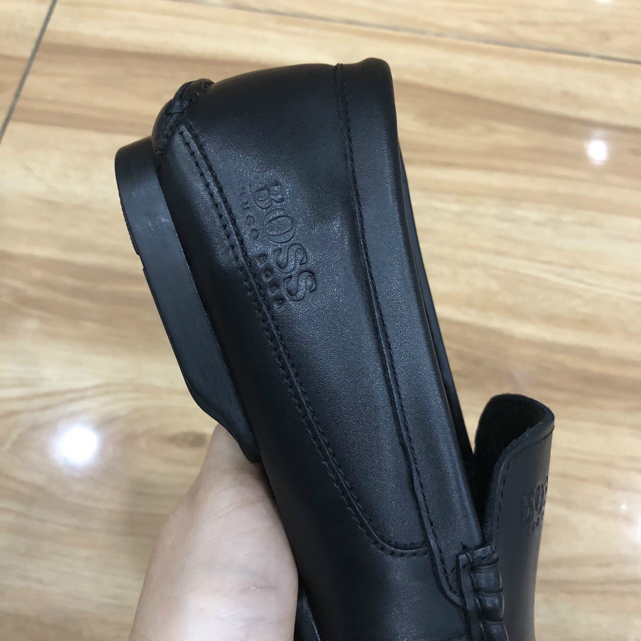 Hugo boost  về hàng  Nam size 39——-44