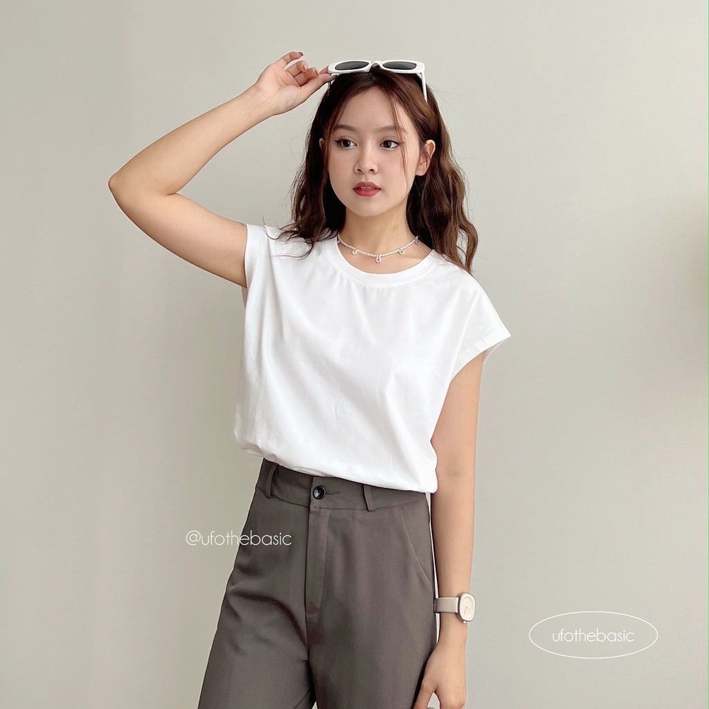 [Nhập LAZLOOK99 GIẢM 100K/500K] Áo thun cotton cổ tròn tay hến - Sleeve-less Top - by ufo.thebasic