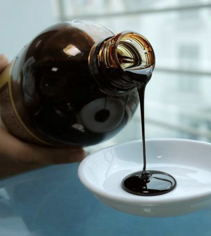 Mật rỉ đường Sfarm chai 1L chuyên dùng nuôi cấy vi sinh trichoderma ủ phân hữu cơ