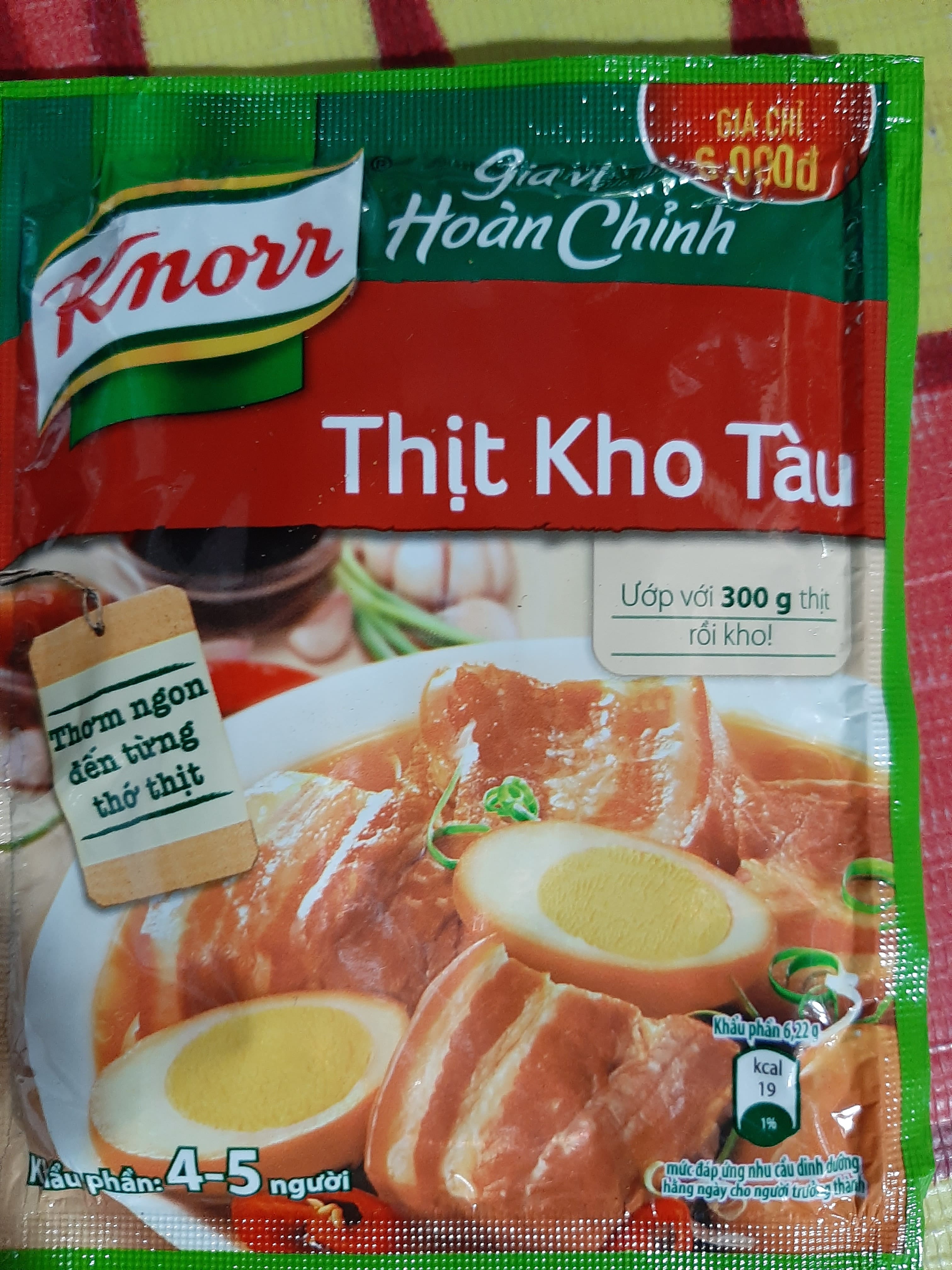 Gia Vị Hoàn Chỉnh Knorr Thịt Kho Tàu - Cá Kho Riềng 28G