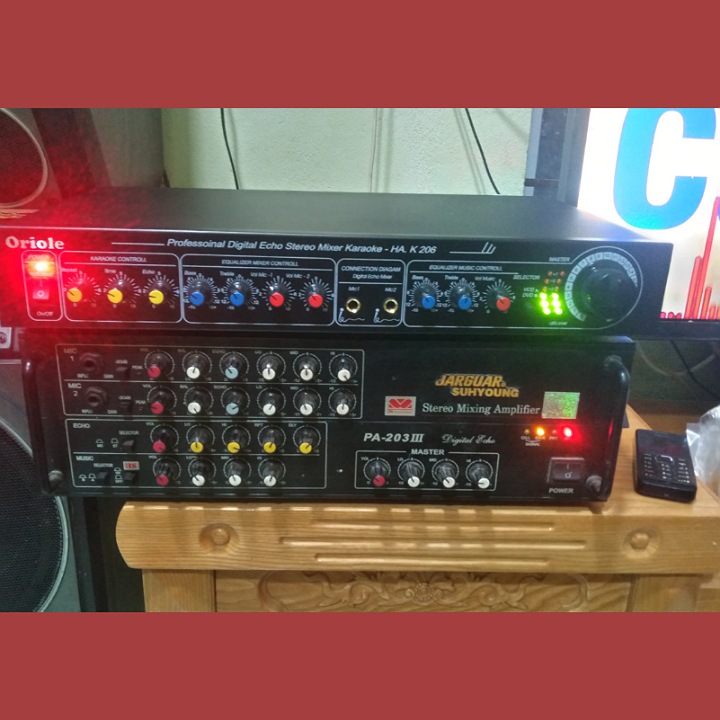 Vang cơ  KARAOKE giá rẻ rễ dàng sử dụng - vang  K206 cực chất