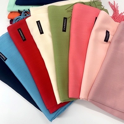 Khăn quàng Cashmere phong cách Hàn Quốc