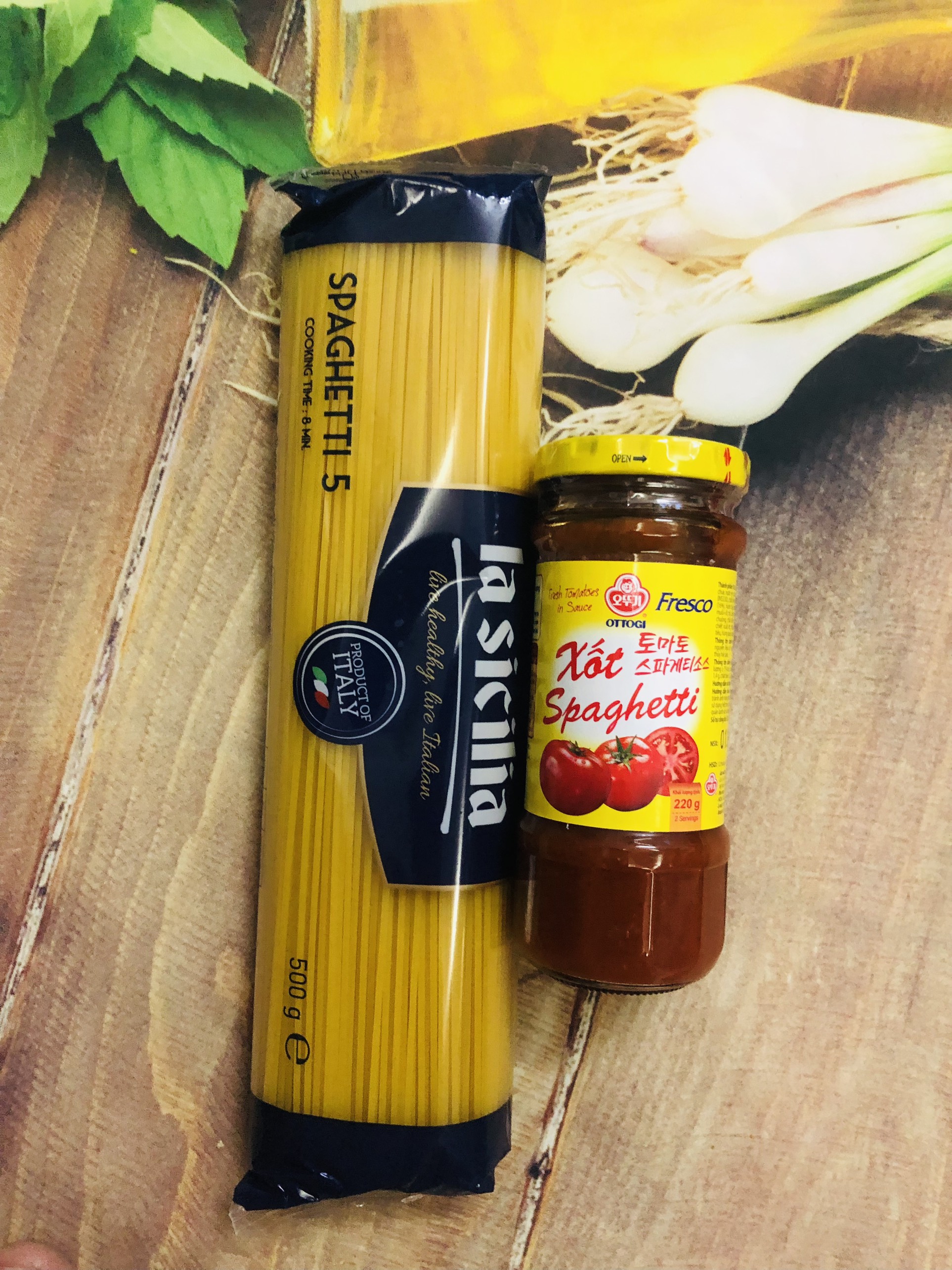 Sốt cà chua nấu mì ý Ottogi hũ 220G
