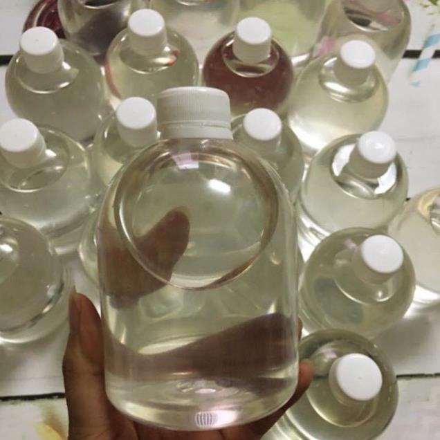 500ML - DẦU DỪA  NHÀ LÀM NGUYÊN CHẤT  ( Hương thơm dịu nhẹ massage, dưỡng da ,dưỡng tóc, chống rạn cho bà bầu..)