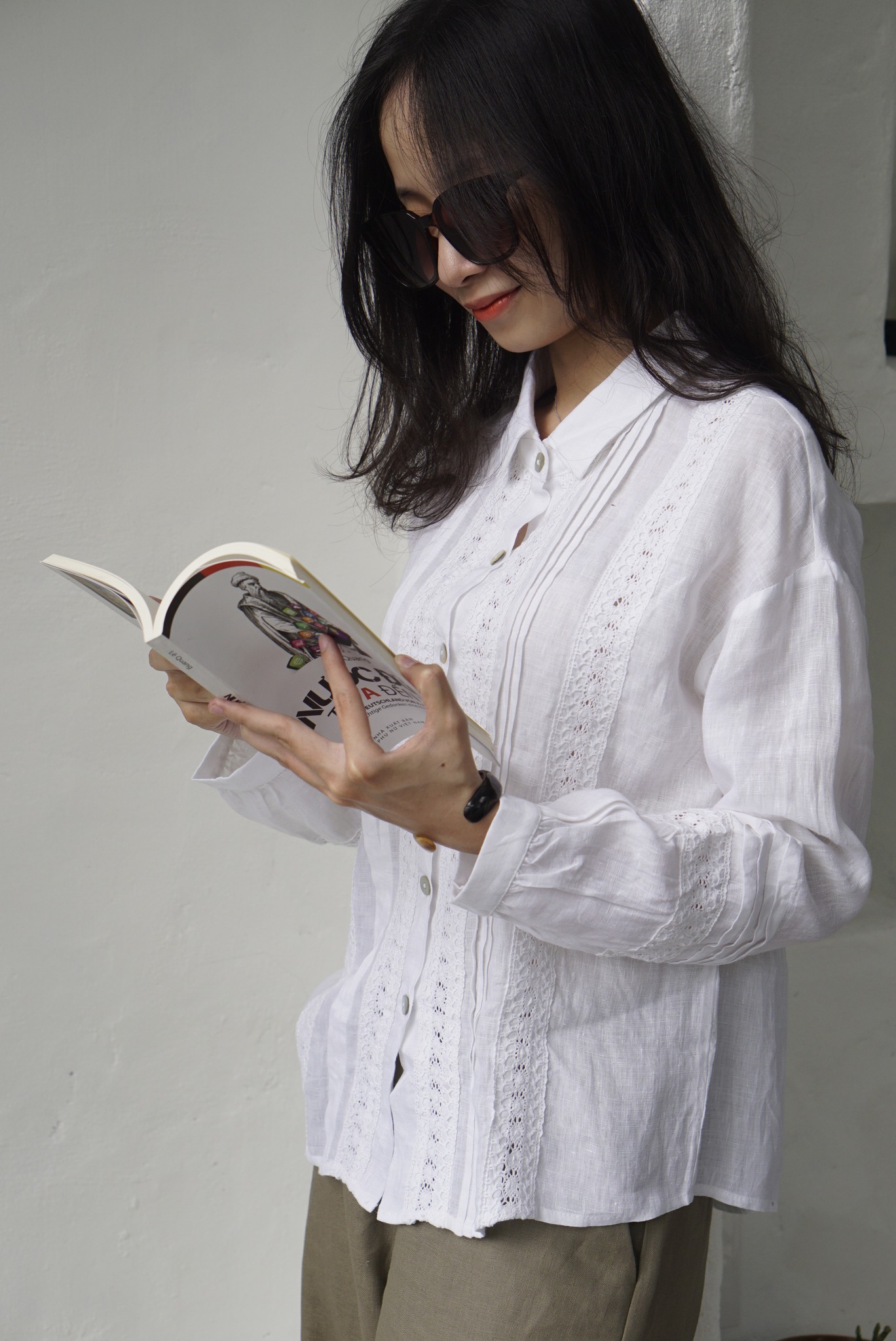 Áo sơ mi linen phối crochet CIRA - MaxMessi