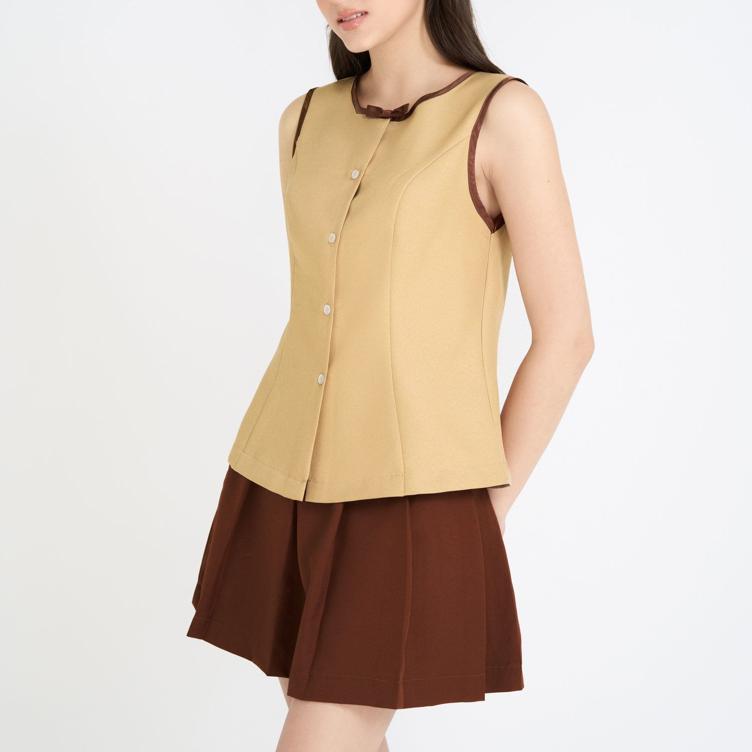 Áo Gile pho xéo viền Maybi