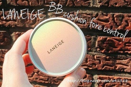 Phấn Nước Laneige BB Cushion Pore Control Kiềm Dầu Tone 21