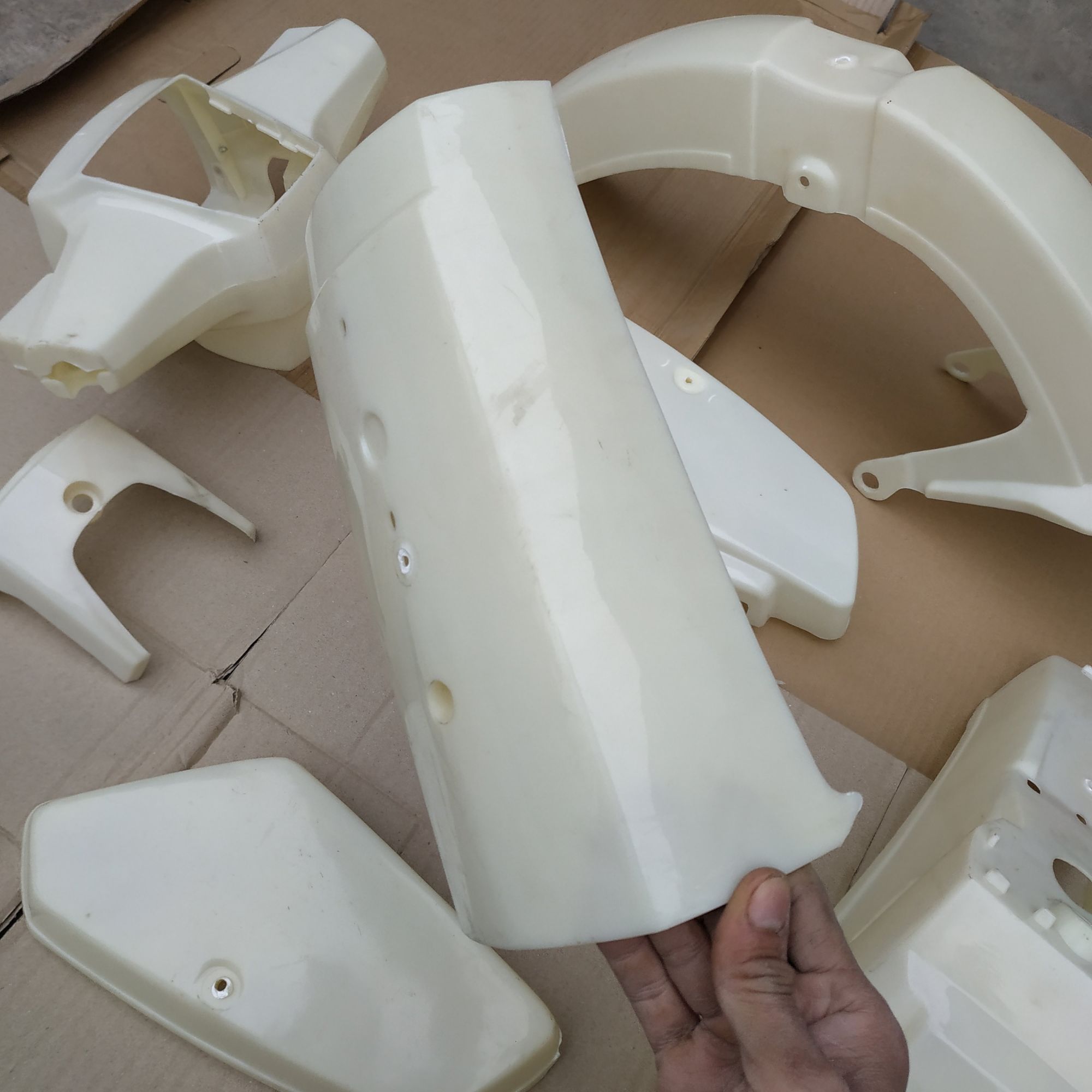 nhựa mặt lạ xe cup 82 custom DD