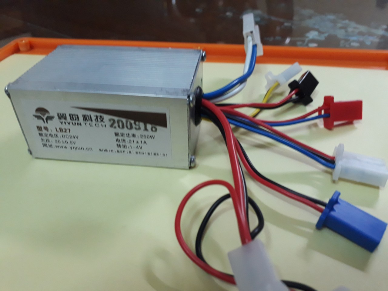 IC điều tốc  xe điện 24V 500W