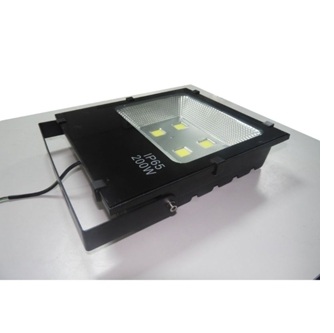 Đèn pha led ngoài trời siêu sáng 50w,100w,150w,200w