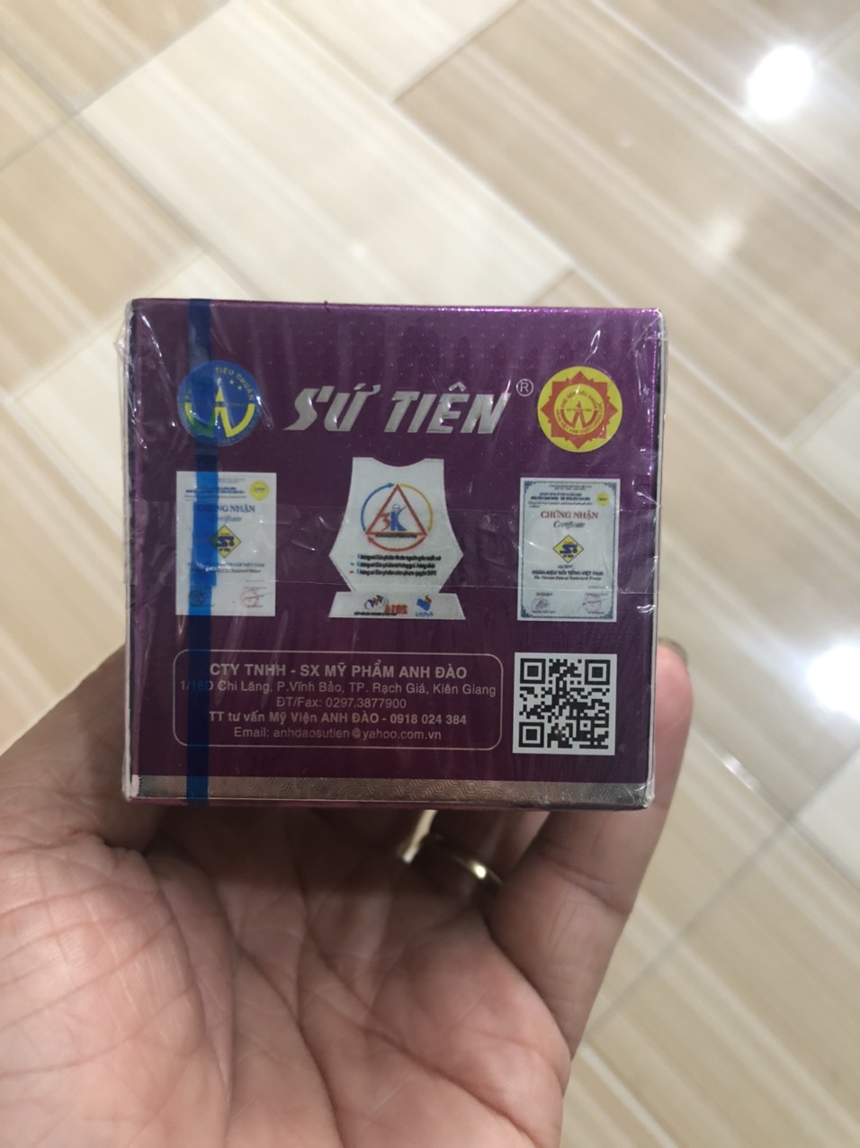 [HCM]kem sứ tiên hoa anh đào