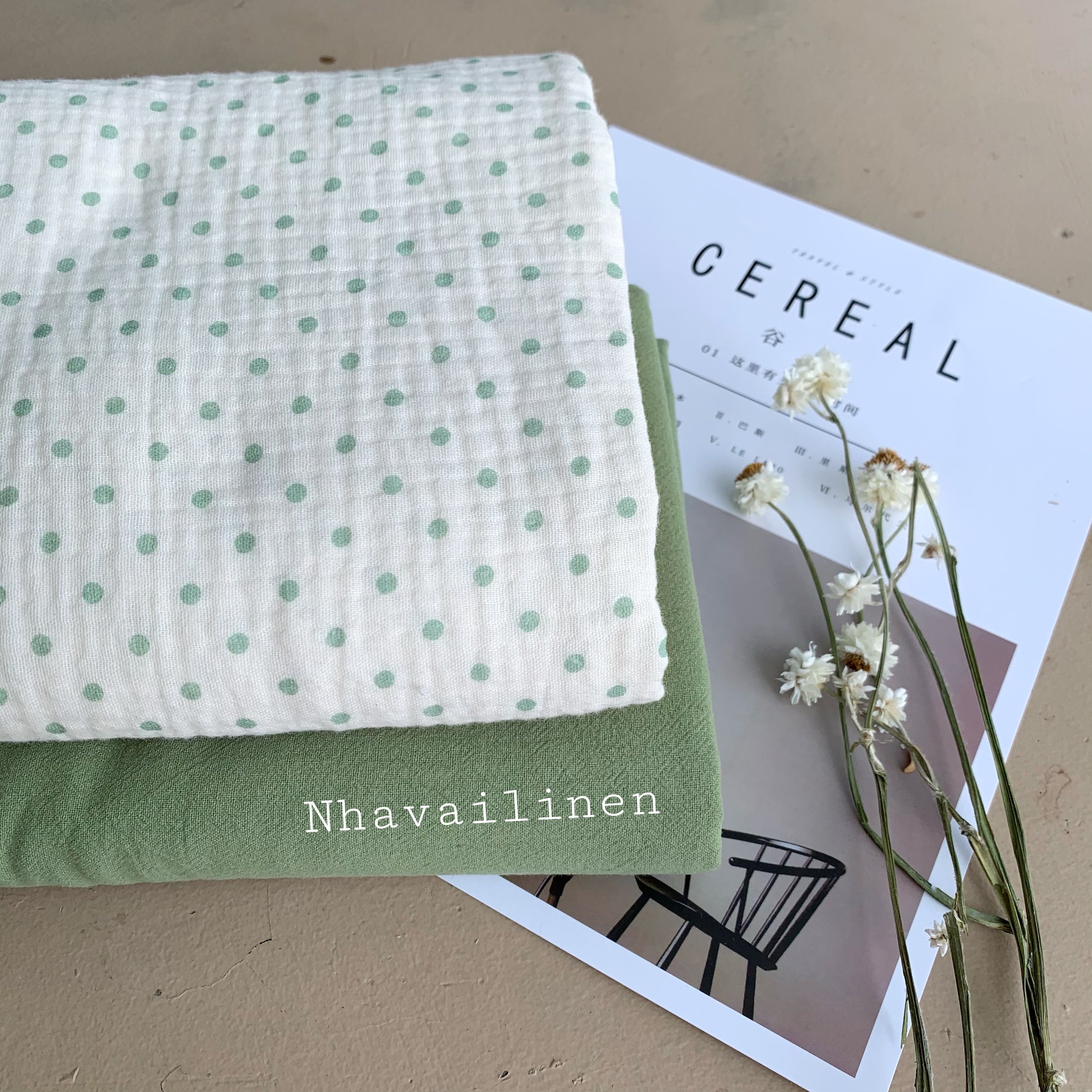 [HCM]Xô muslin chấm bi xanh đậu