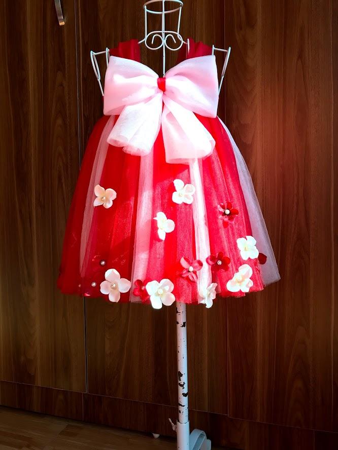 Váy tutu đỏ phối hồng phấn nhạt nơ hồng phấn