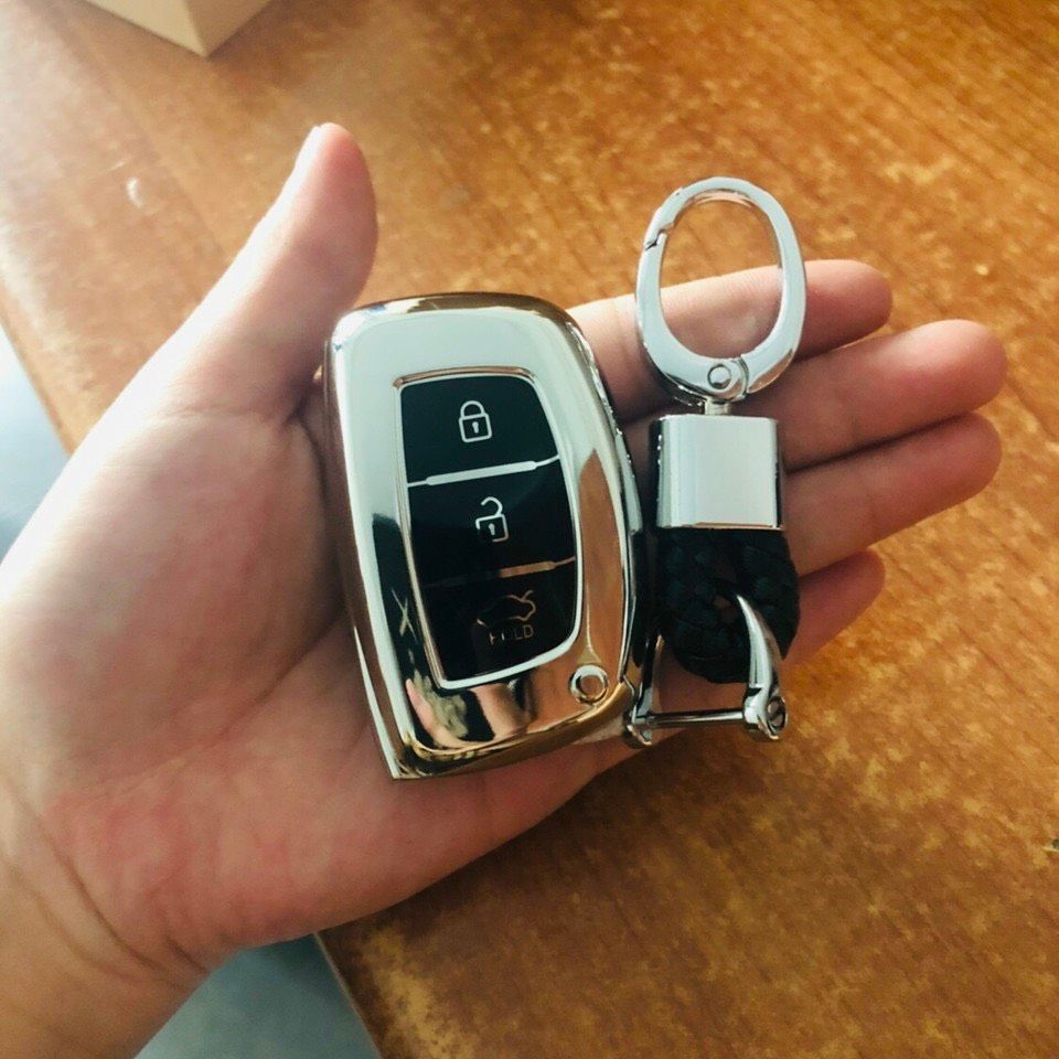 Bao chìa khóa mạ Crom xe Hyundai I10 ,TUCSON , ELANTRA  + móc khóa logo hãng