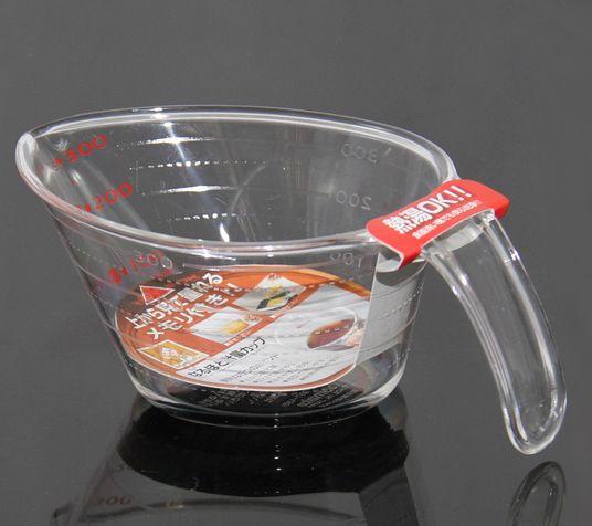 Ca đong chia vạch 300ml Hàng Nhật