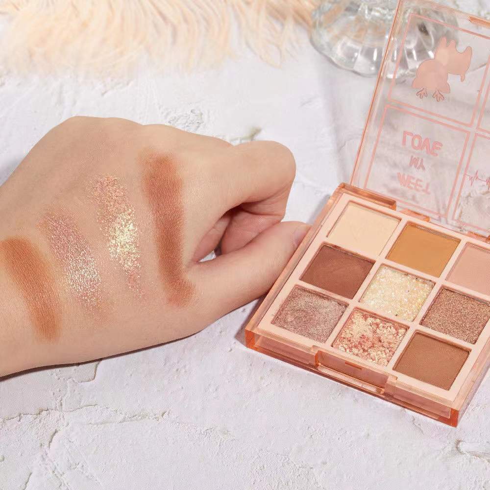 9 Colors Eyeshadow Palette