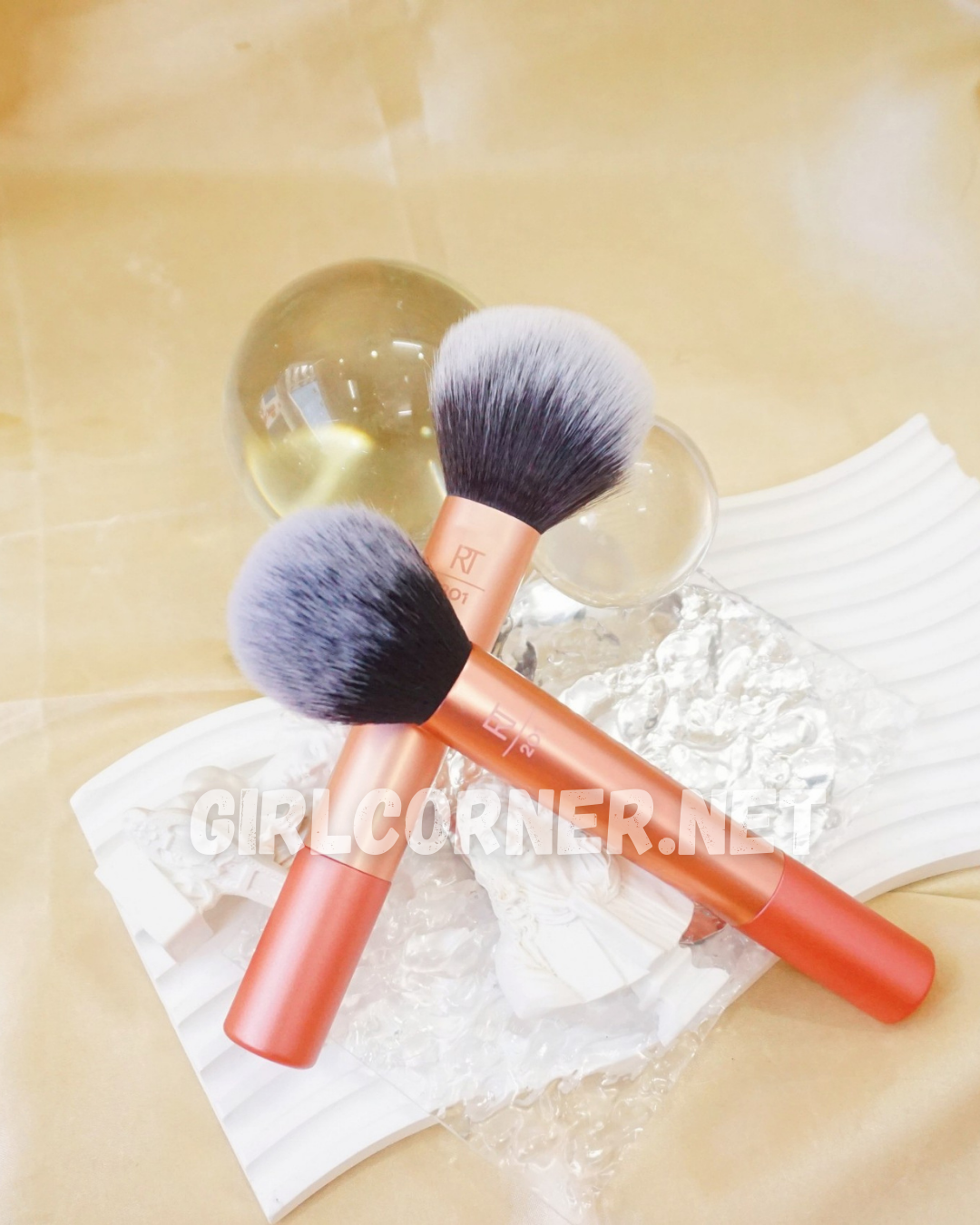[HCM]Cọ Phủ Phấn Real Techniques Powder (mẫu mới)