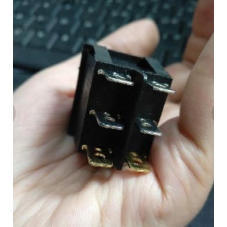 Công tắc đôi có đèn 6 chân
