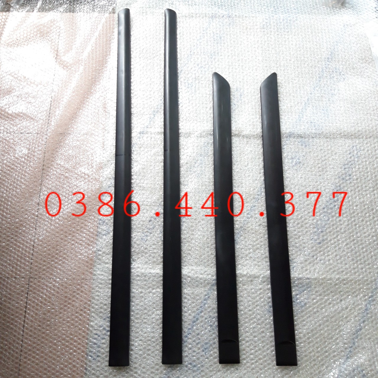 Nẹp cửa Lacetti 04-09 (Có Phân Vế, Giá Bán 1 Chiếc) OEM