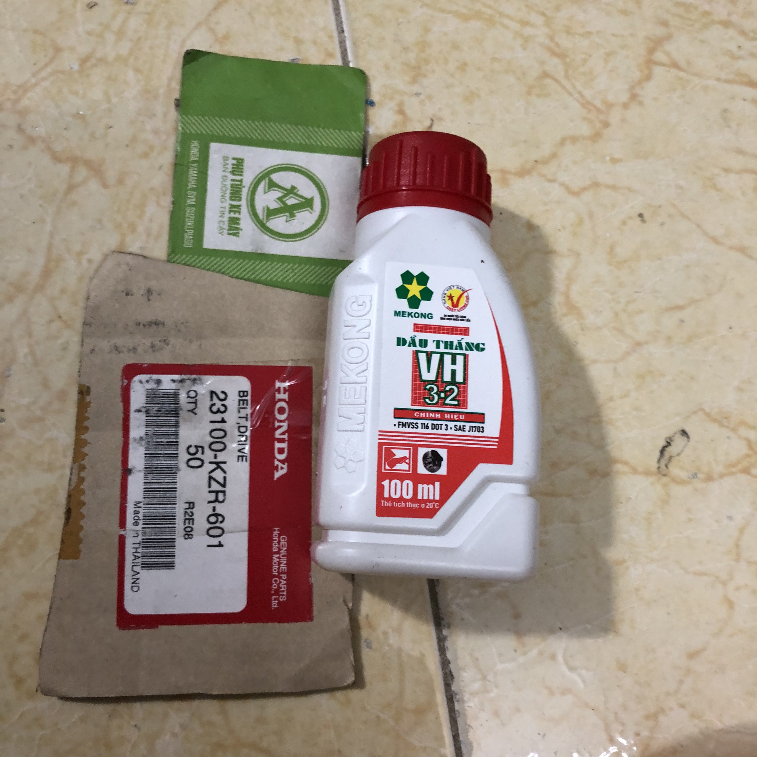 DẦU THẮNG ĐĨA ĐỎ CHAI 100ML
