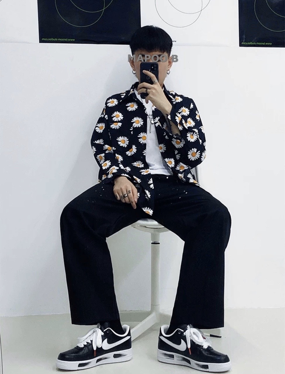 [Hoàn Tiền 15%] Áo Sơ Mi Tay Dài Hoa Cúc Unisex Nam Nữ