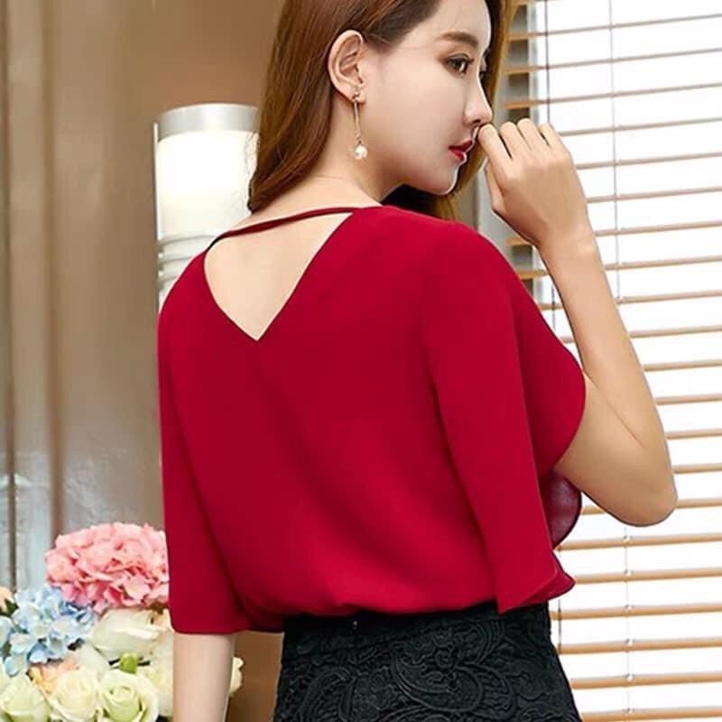 ÁO KIỂU CỔ TIM TAY LOE XẺ CÁCH ĐIỆU