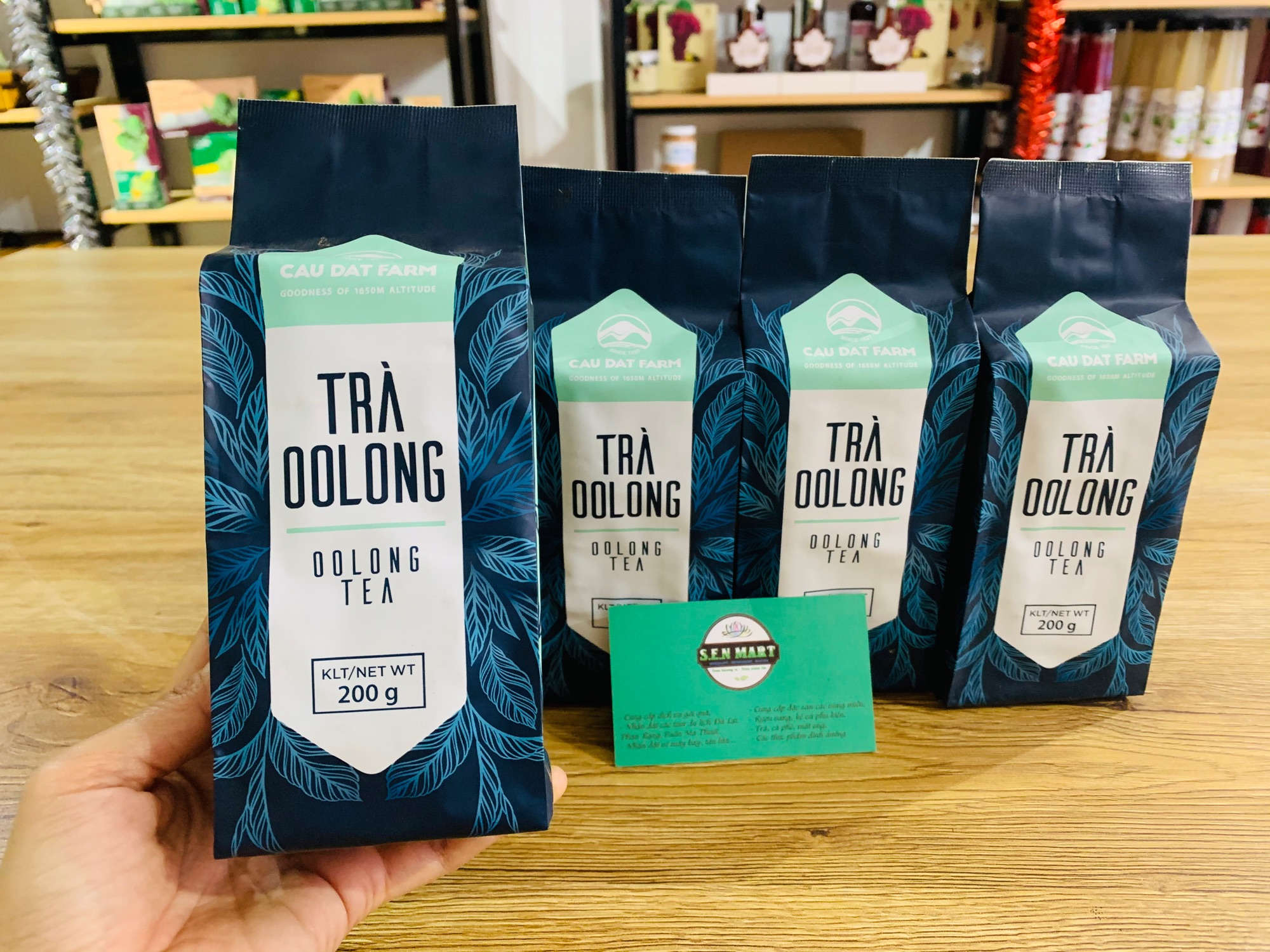 Trà Ôlong bao thiếc 200gr Cầu Đất Farm (gói)