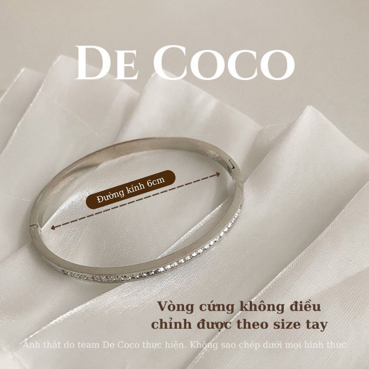 KHÔNG ĐEN GỈ - Vòng tay lắc tay cuff đính đá Elifa De Coco (kèm Túi giấy + Hộp + Thiệp)
