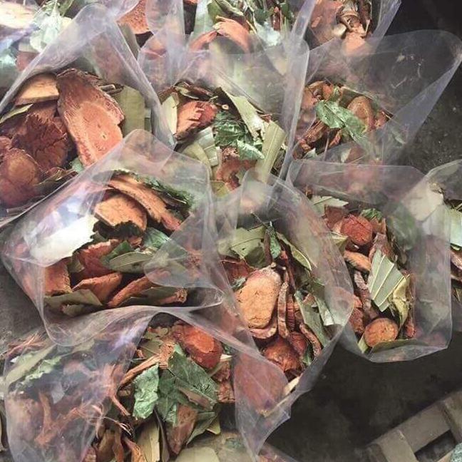 Combo 2kg lá tắm sau sinh người dao đỏ