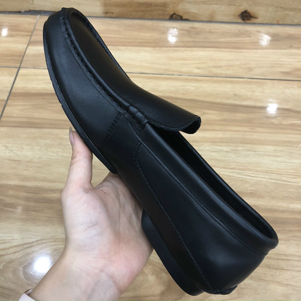Hugo boost  về hàng  Nam size 39——-44