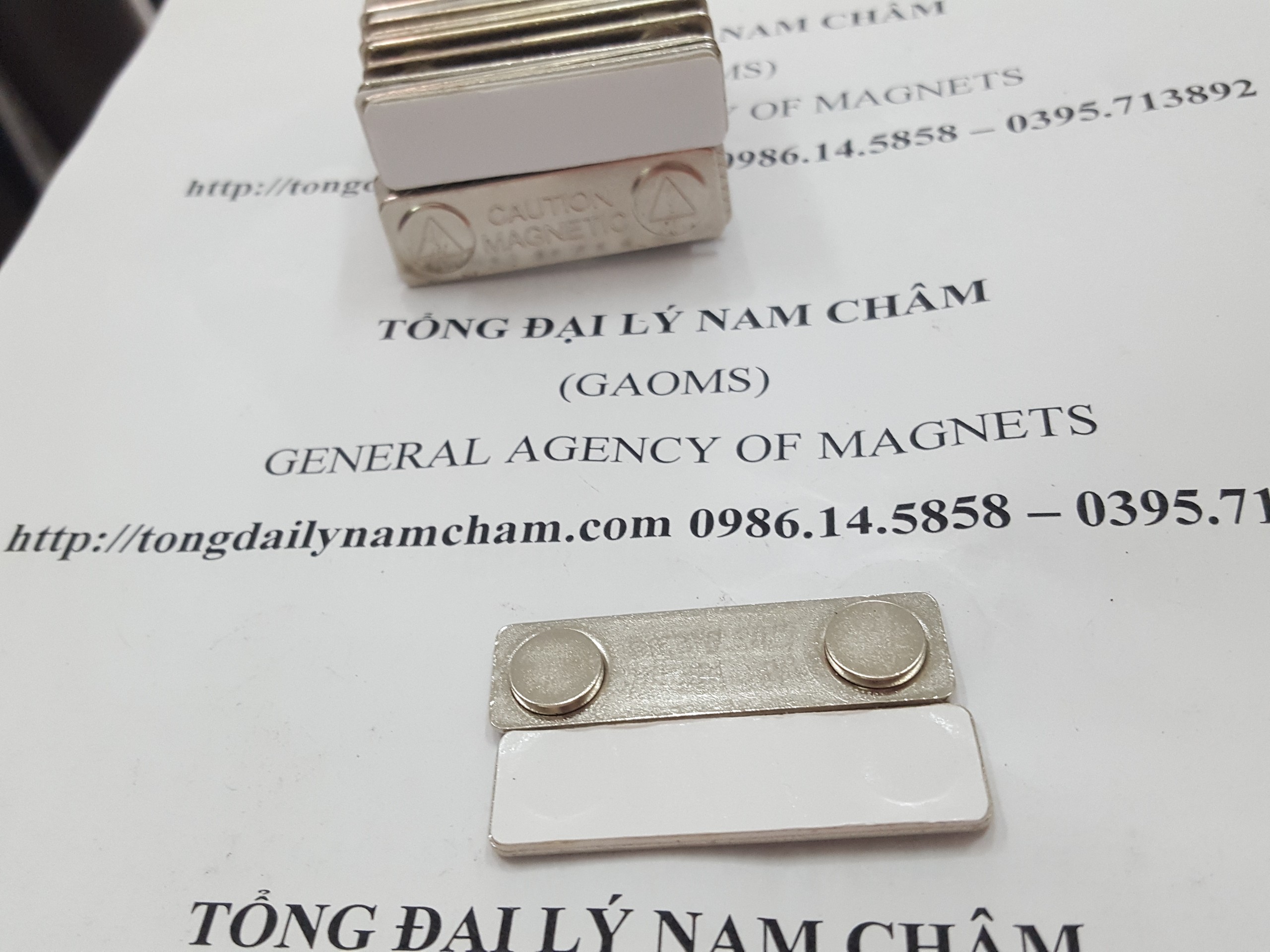 10 cái nam châm thẻ tên 2 nút dài