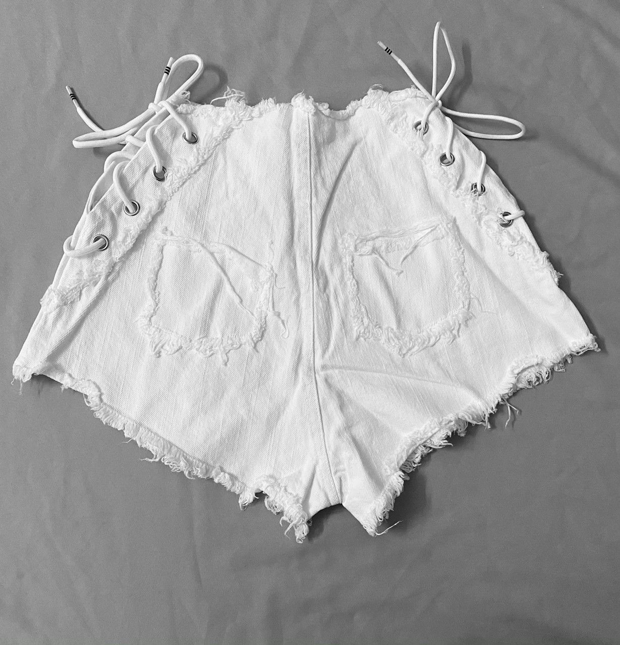 QUẦN SHORT NỮ ĐAN DÂY HÔNG