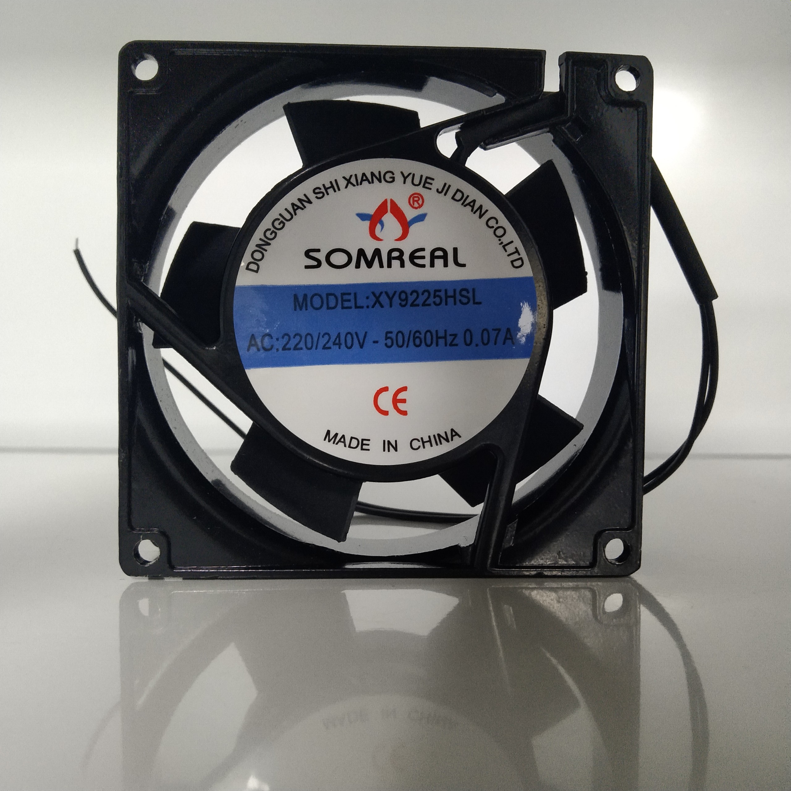 Quạt tản nhiệt 9*9*2.5cm  220V   0.07A