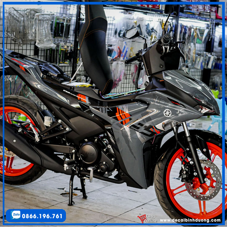 Cận cảnh Yamaha Exciter 155 VVA phiên bản Monster Energy giá 5149 triệu  đồng  Xe máy  Việt Giải Trí