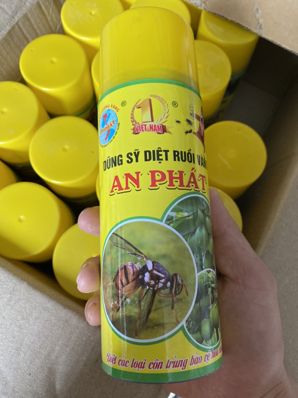 Keo dính Ruồi Vàng  Siêu dính - Dạng chai xịt