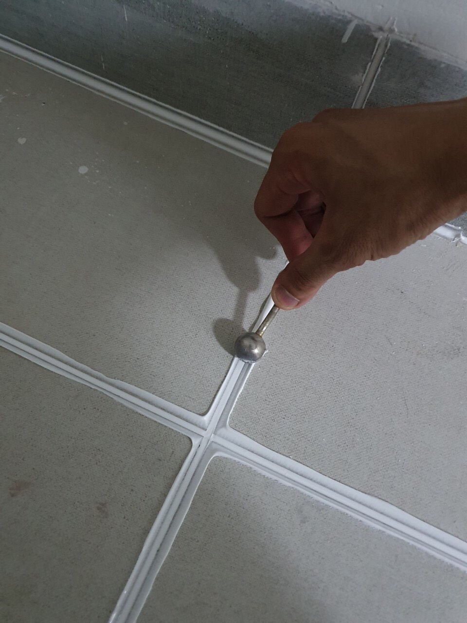 Bộ bi lăn mạch keo saveto