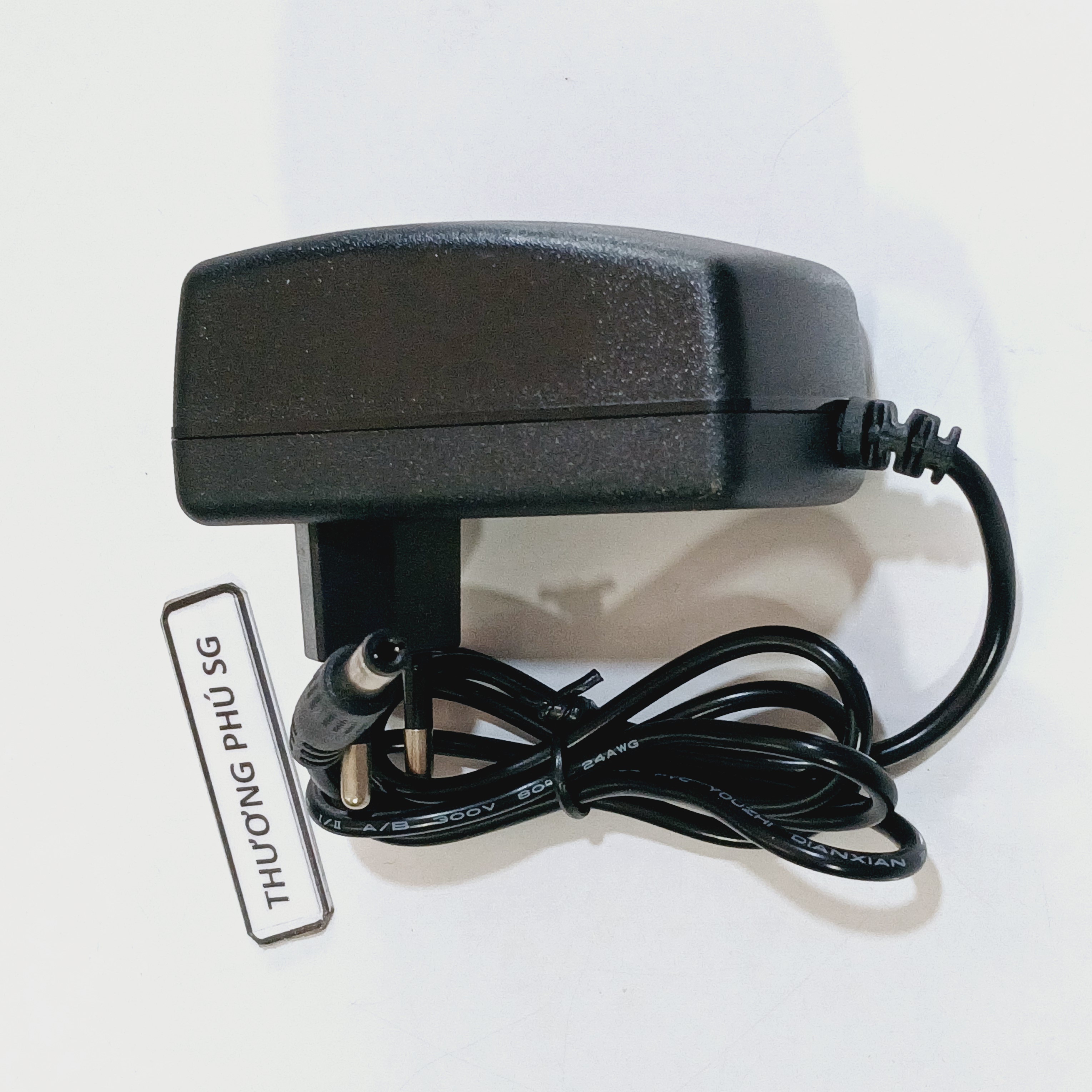 Nguồn Adapter DC 7.5V - 3A / Đầu cắm 5.5mm x 2.1mm