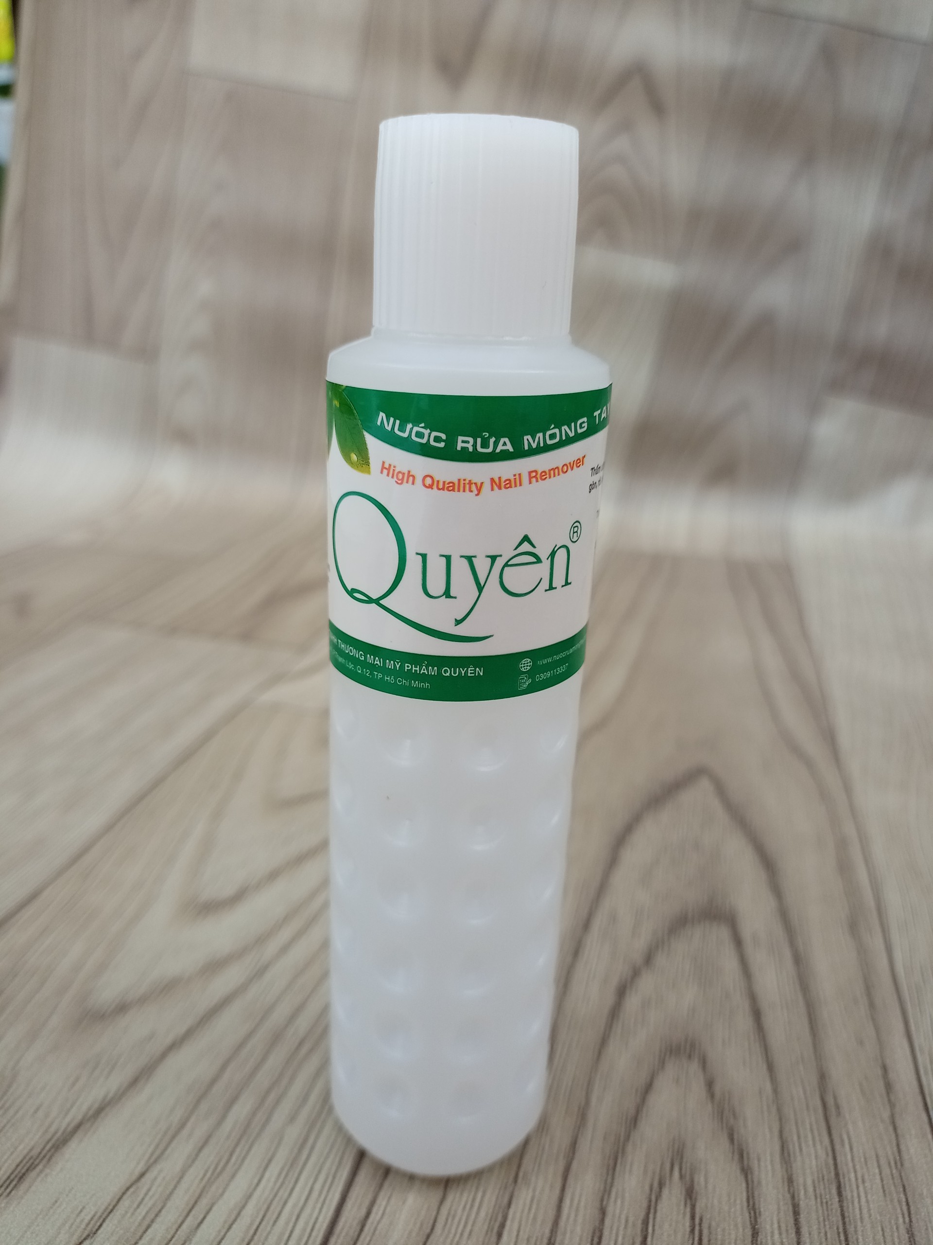 Nước rửa móng Năm Hiệp- Quyên 125ml