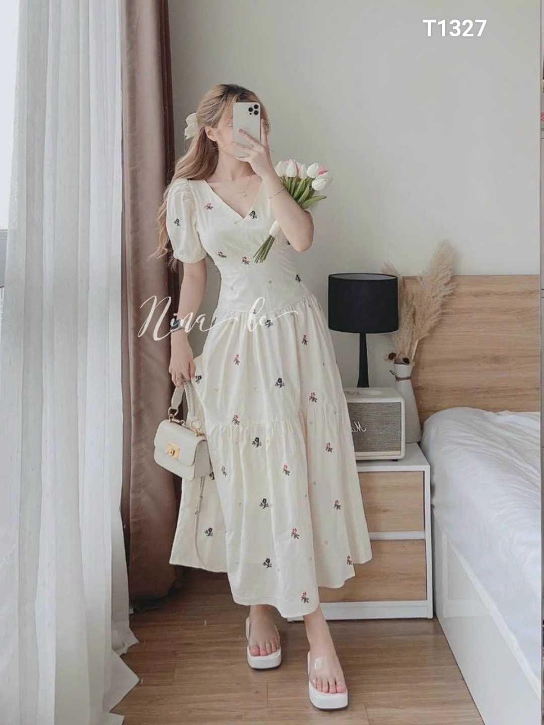 Đầm lụa ý cổ tim tay phồng nhún tầng màu y hình lụa ý ép bông cao cấp T1327