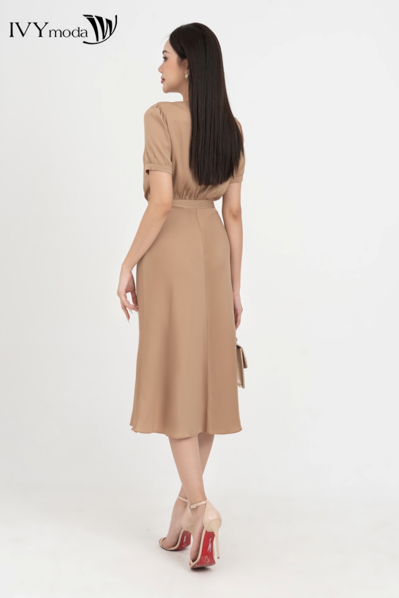 Pretty Dress - Đầm lụa IVY moda MS 48M8072