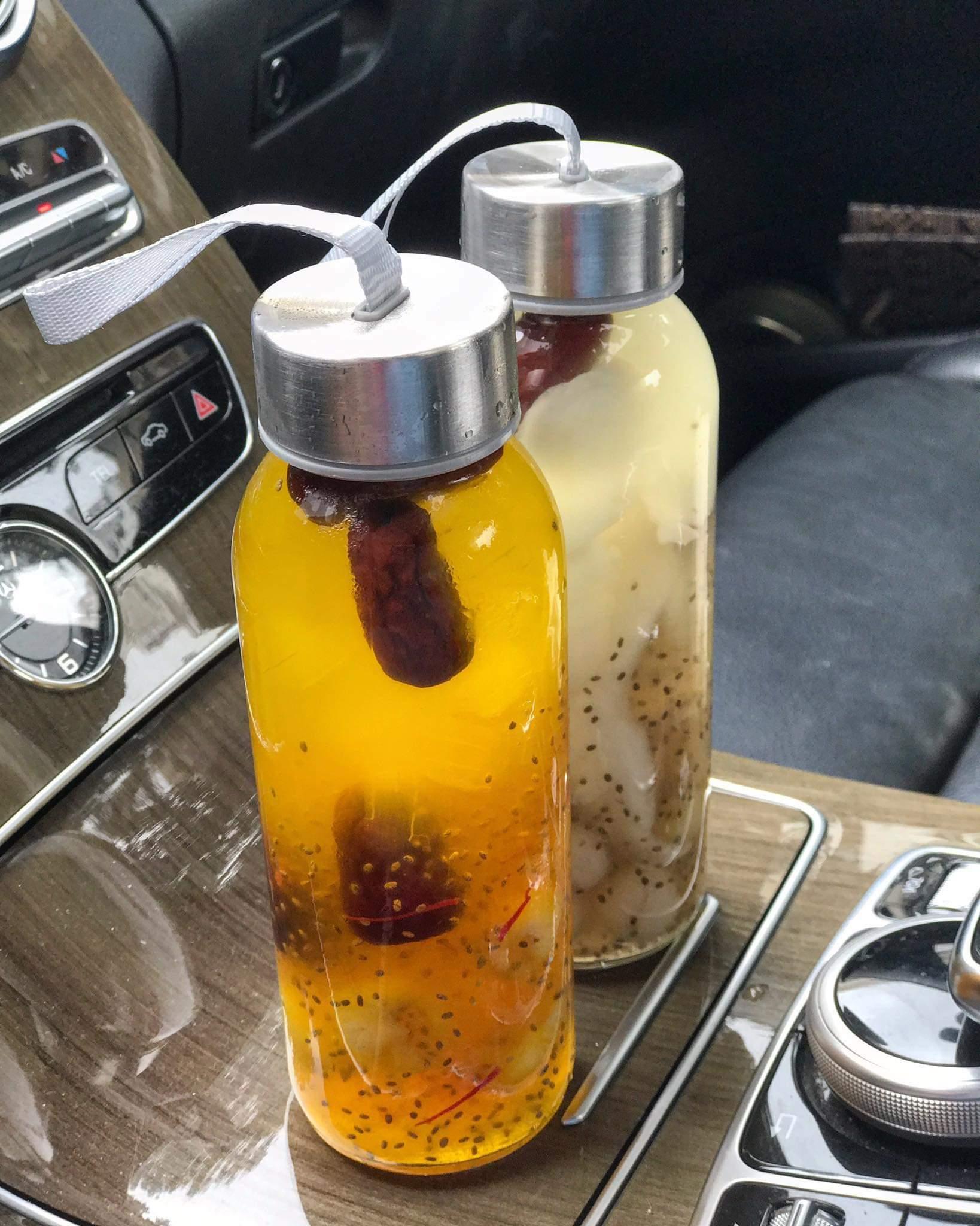 Chai thủy tinh 300ml dây xách